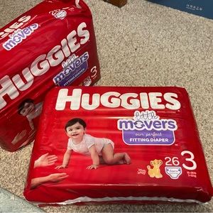 2 unopen packs of Huggies Little movers, size 3 (total of 52 diapers)
